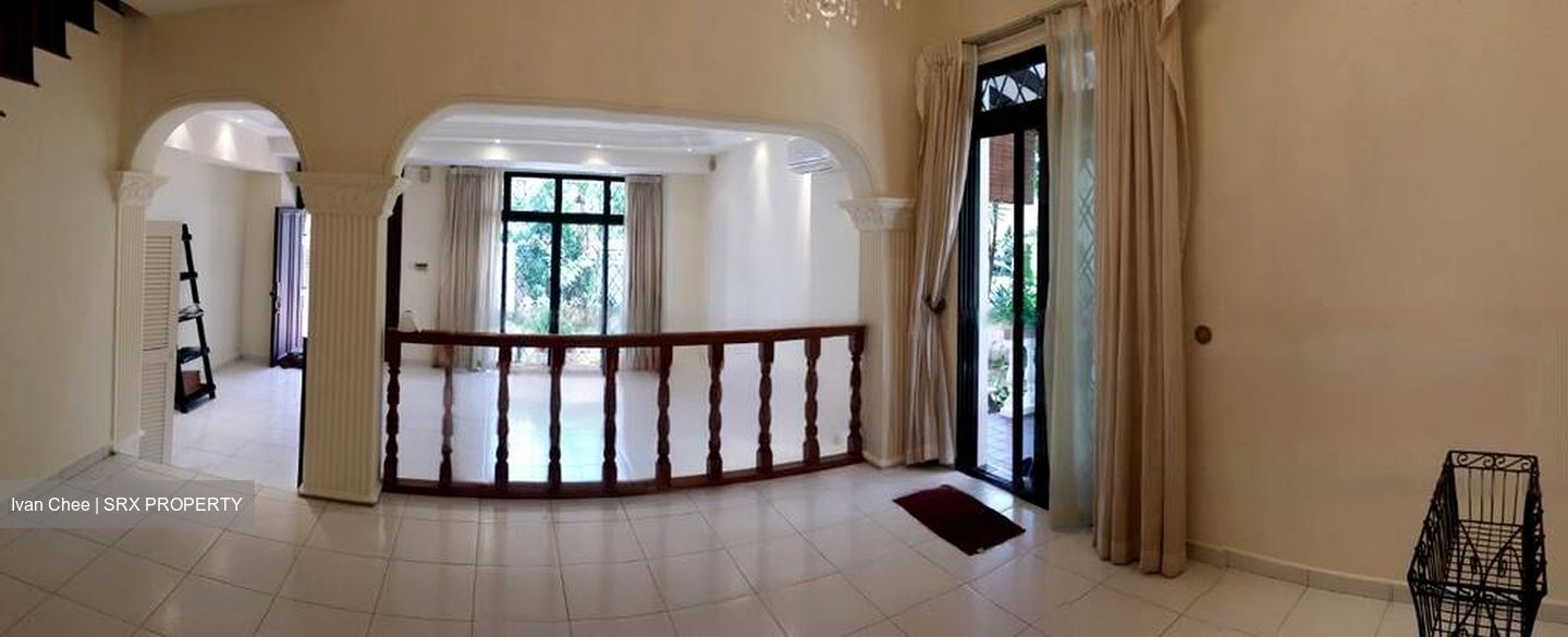 Highgate Crescent (D21), Terrace #559140591